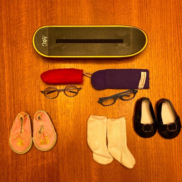 American Girl accesssories - Picture 1 of 1